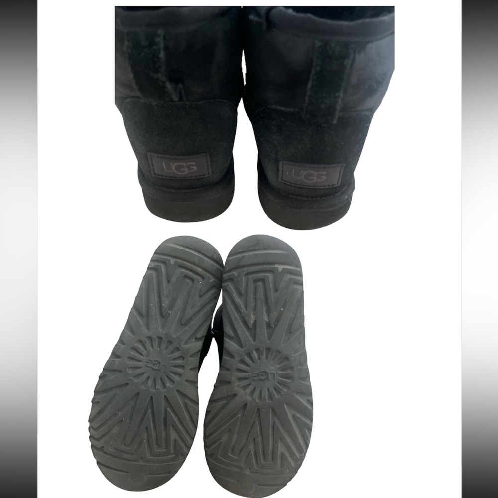Uggs Short - image 3